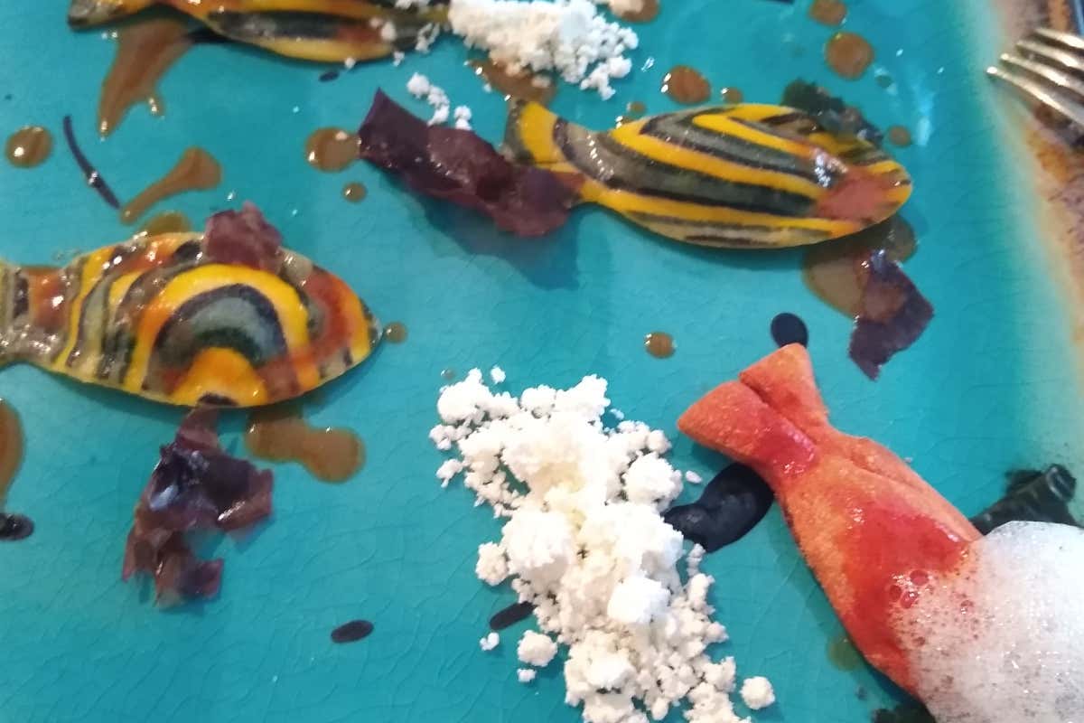 Ravioli ripieni di triglia e alghe My seacret: il locale giusto per i napoletani gourmet Ravioli ripieni di triglia e alghe My seacret: il locale giusto per i napoletani gourmet